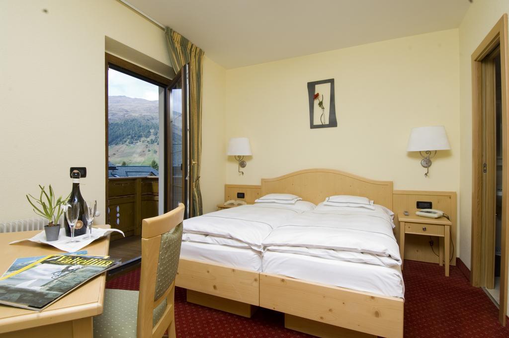 Hotel Del Bosco Livigno Eksteriør billede