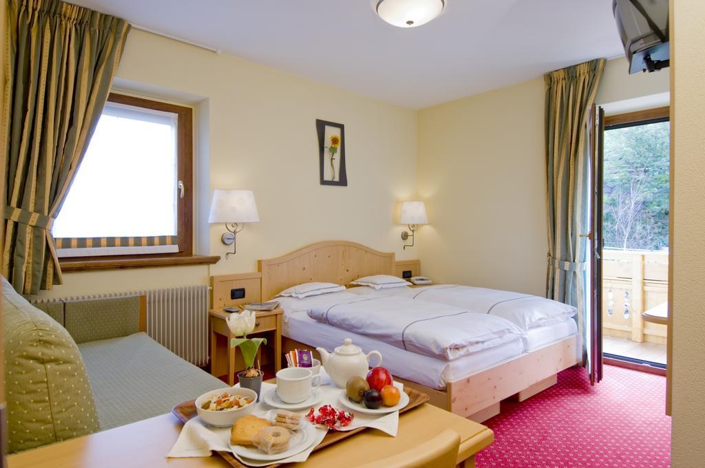 Hotel Del Bosco Livigno Eksteriør billede